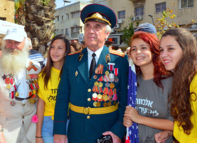 Parad Pobedi v Haife