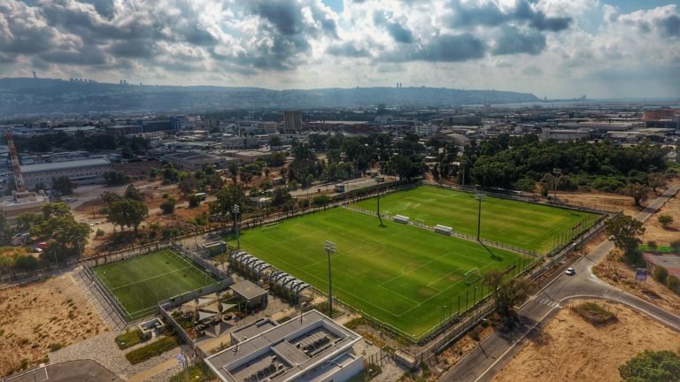 Otkitie sportparka - Haifa 1