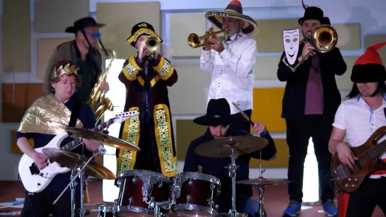 Northern Worship Band - Purim חג פורים שמח