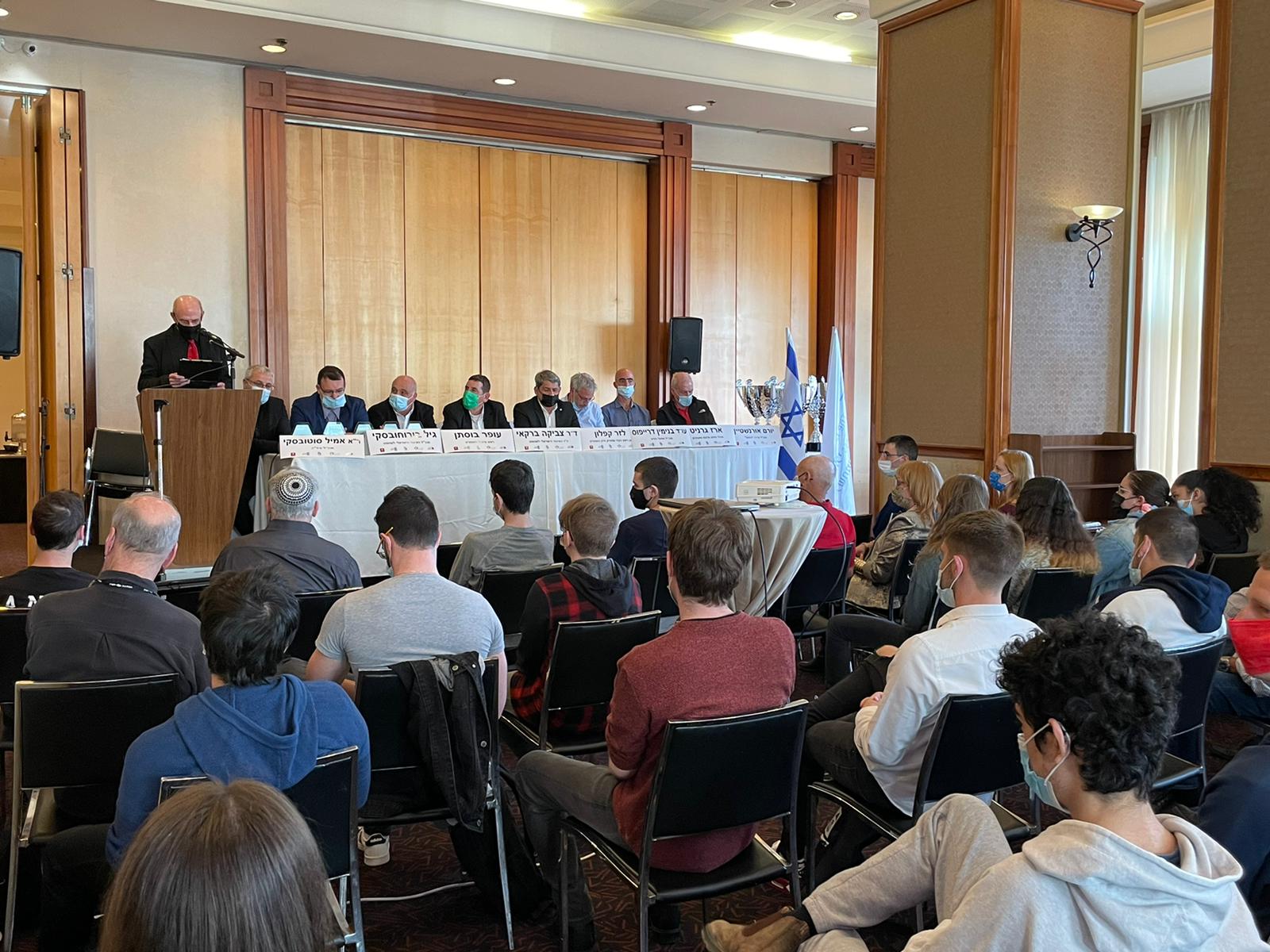 996c8dc6-d282-47f6-b719-26aa5aec4cb2