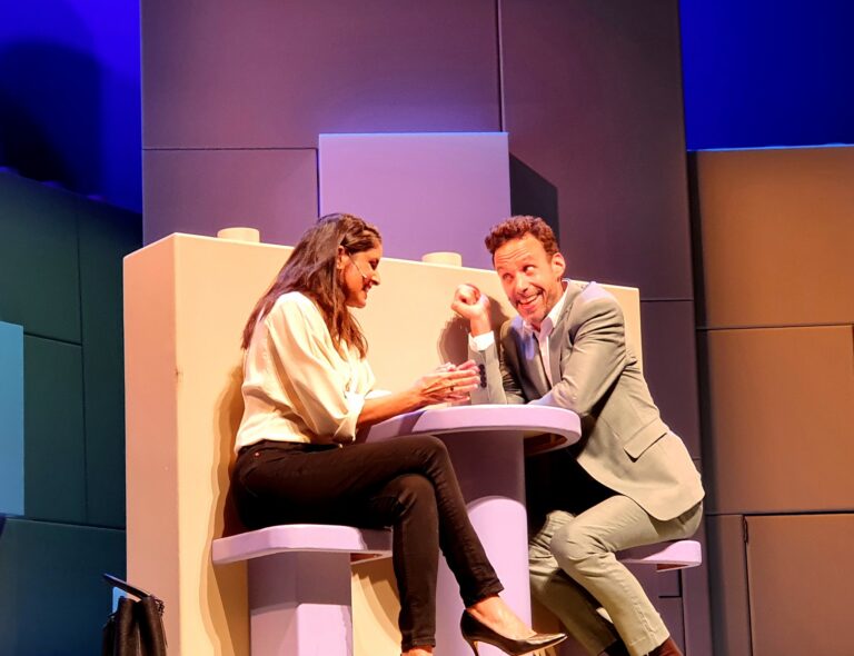 «Эволюция полов» в постановке Алона Офира