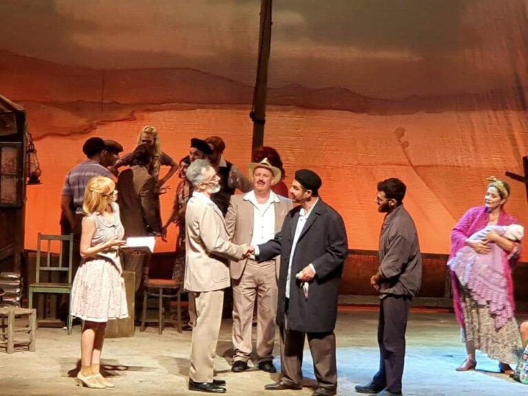 Елена Кочина о мюзикле «Салах Шабати», «Орлиных крыльях» и проблемах алии